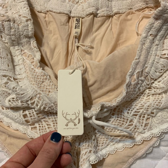 Spell and the Gypsy Fleetwood shorts - Picture 3 of 5